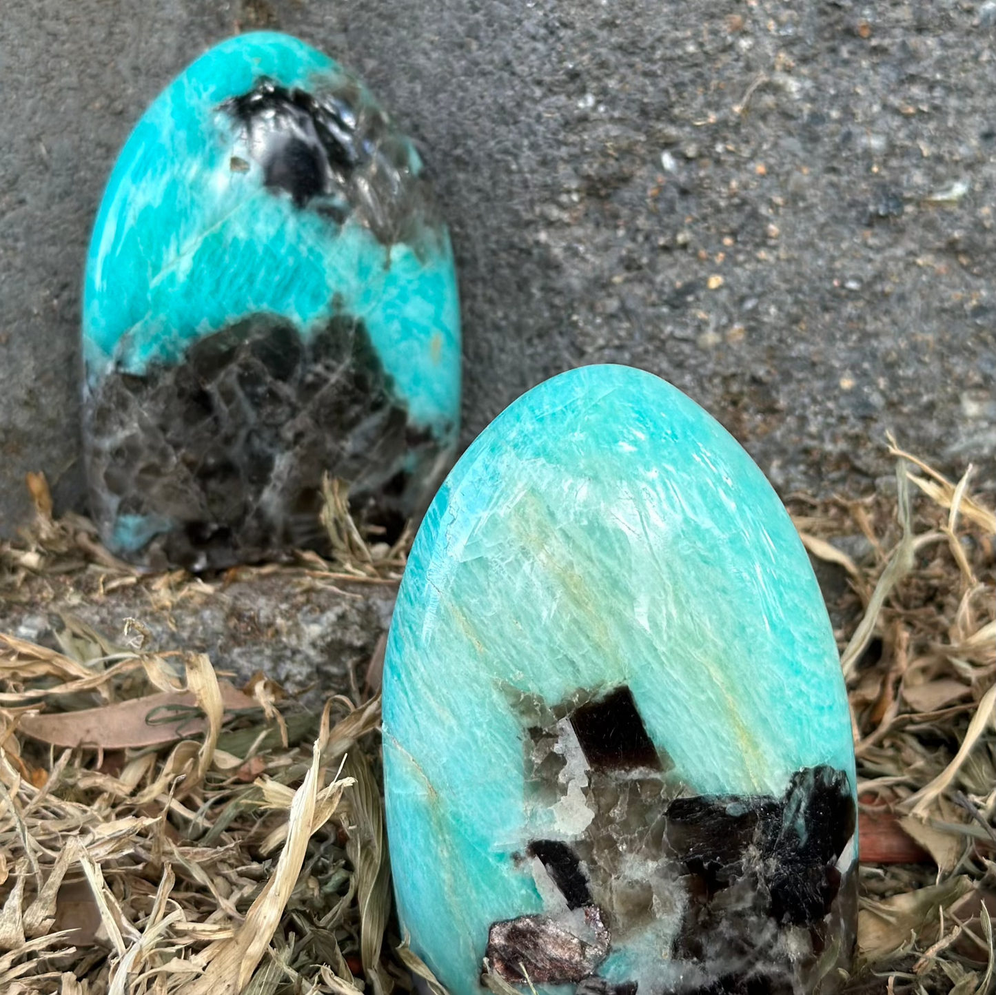 Amazonite Crystal Dome – Calming Energy, Emotional Healing & Inner Peace