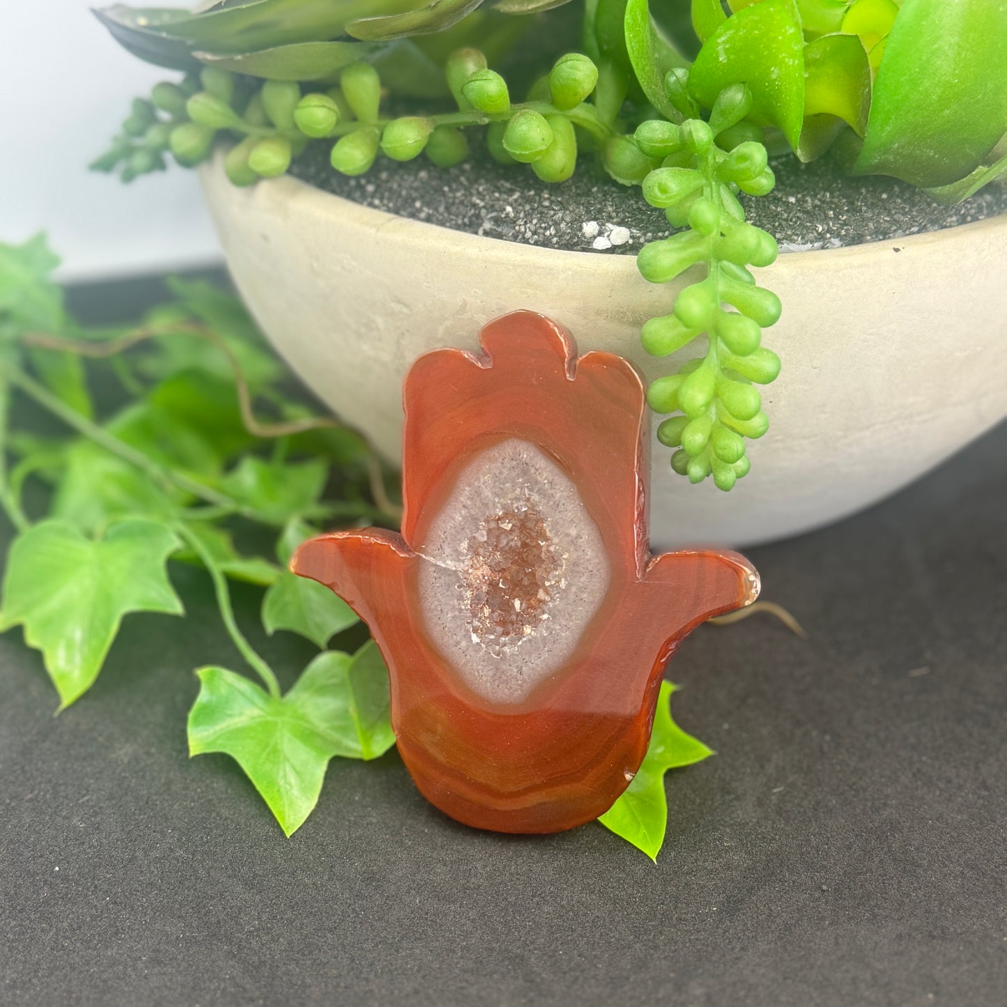 Carnelian Hamsa Hand – Protection, Courage & Spiritual Healing