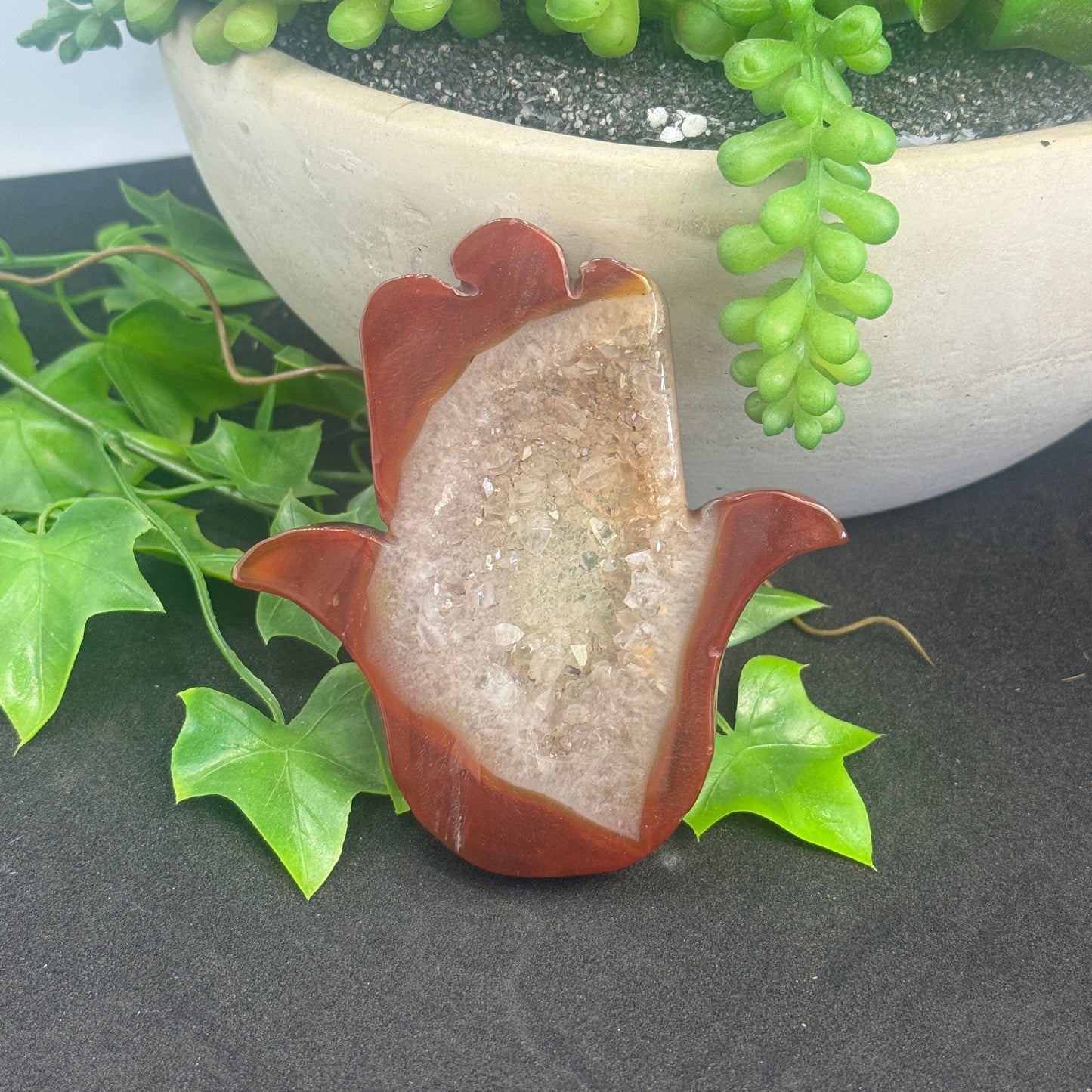 Carnelian Hamsa Hand – Protection, Courage & Spiritual Healing