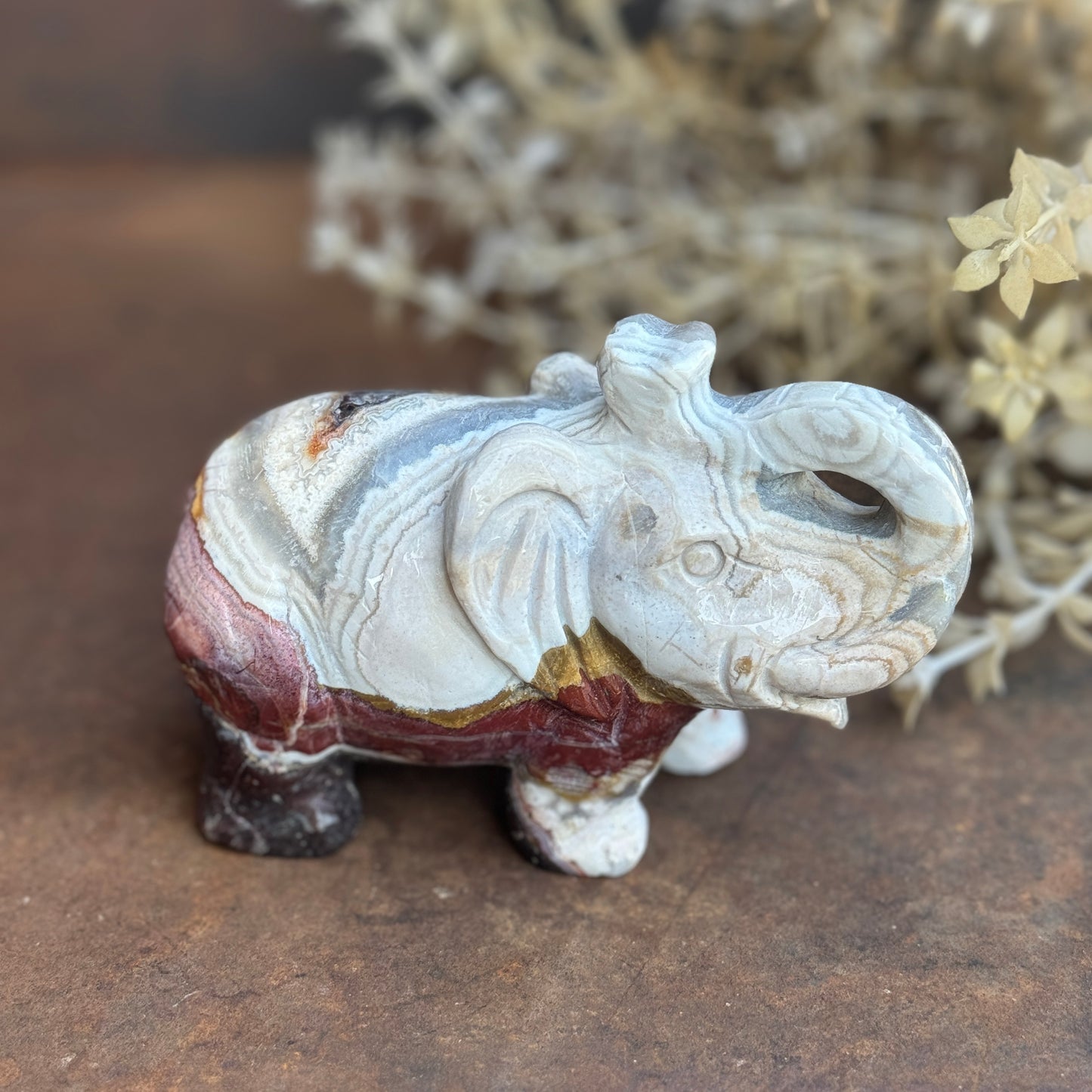 Mexican Agate Lucky Elephant – Healing Crystal for Strength, Protection & Abundance