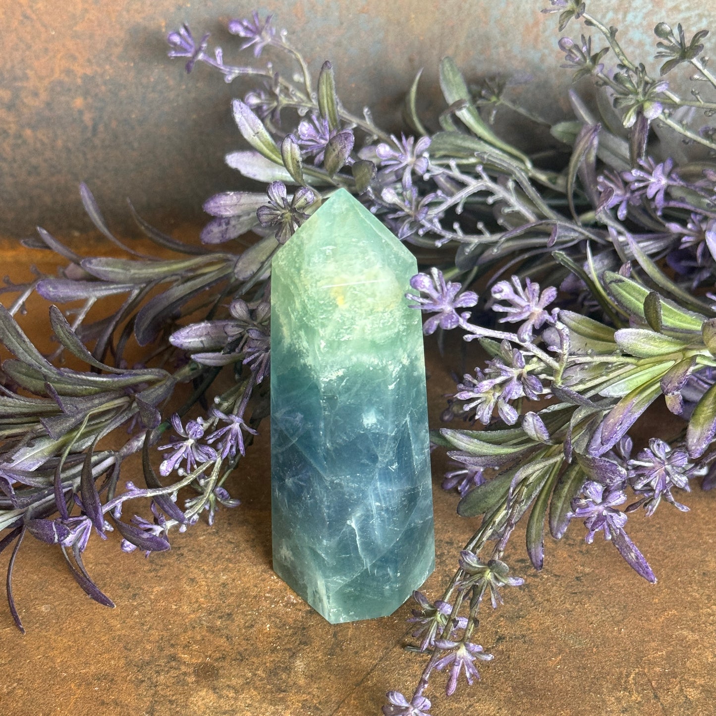 Blue Fluorite Tower – Clarity, Communication & Spiritual Growth