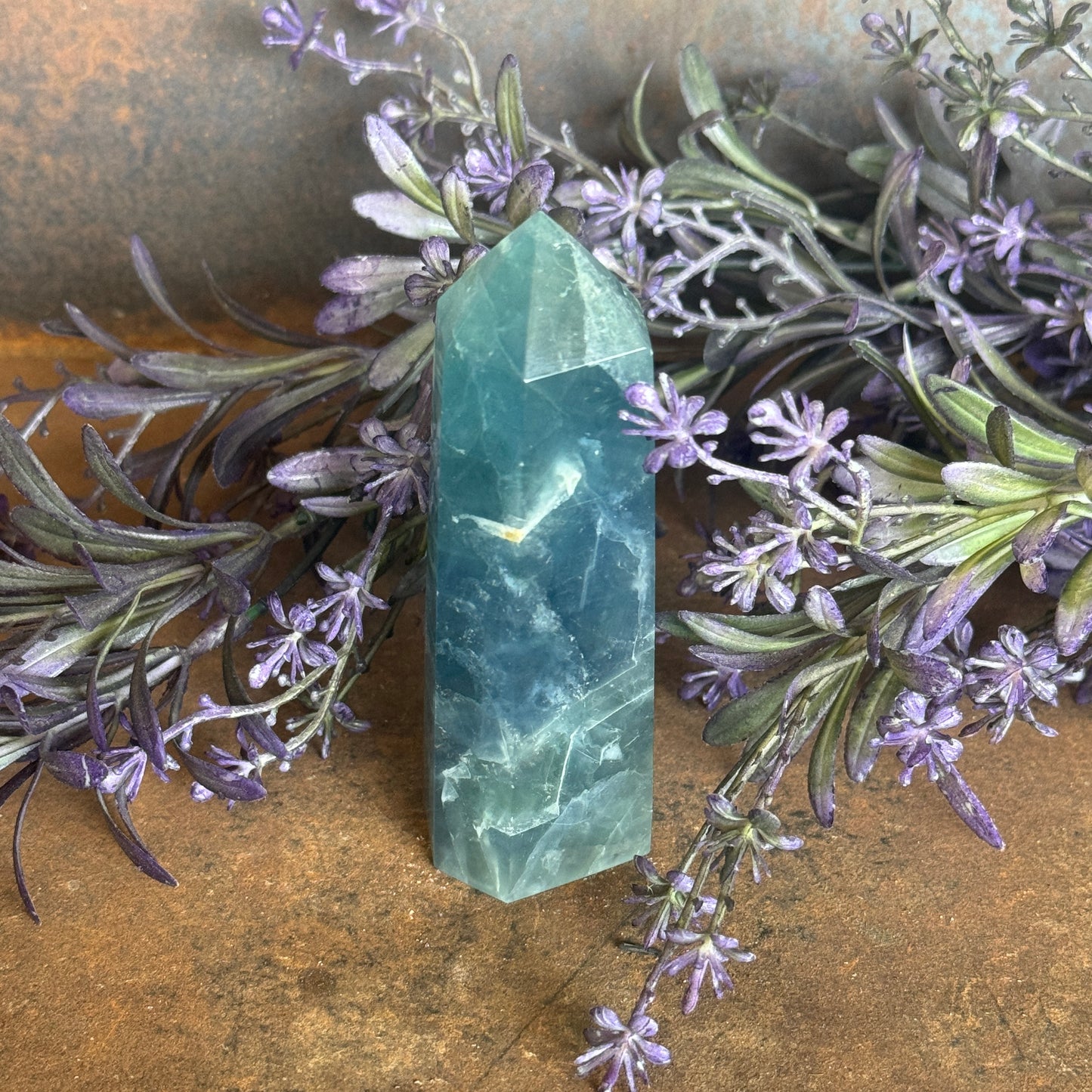 Blue Fluorite Tower – Clarity, Communication & Spiritual Growth