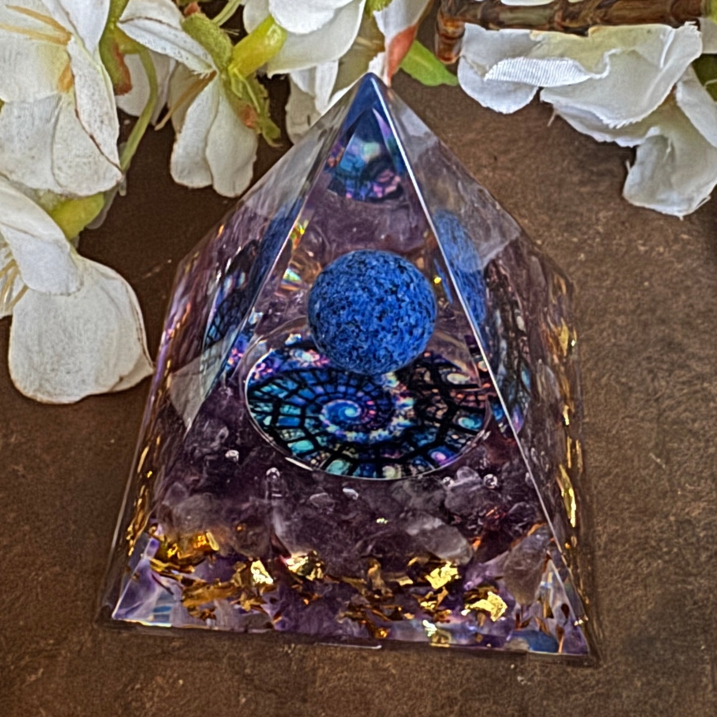 Orgonite Pyramid with Amethyst, Sodalite Sphere & Spiral Symbol - Spiritual Healing, Clarity & Energy Balance