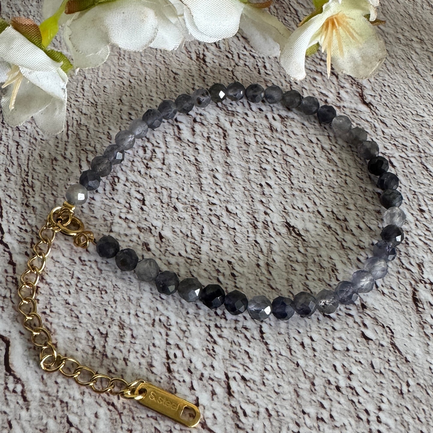 Iolite Faceted Bracelet 4mm with Adjustable Chain – Unlock Clarity, Healing & Spiritual Growth