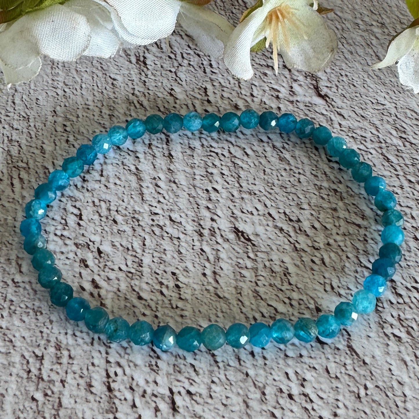 Apatite Faceted Bead Bracelet 4mm