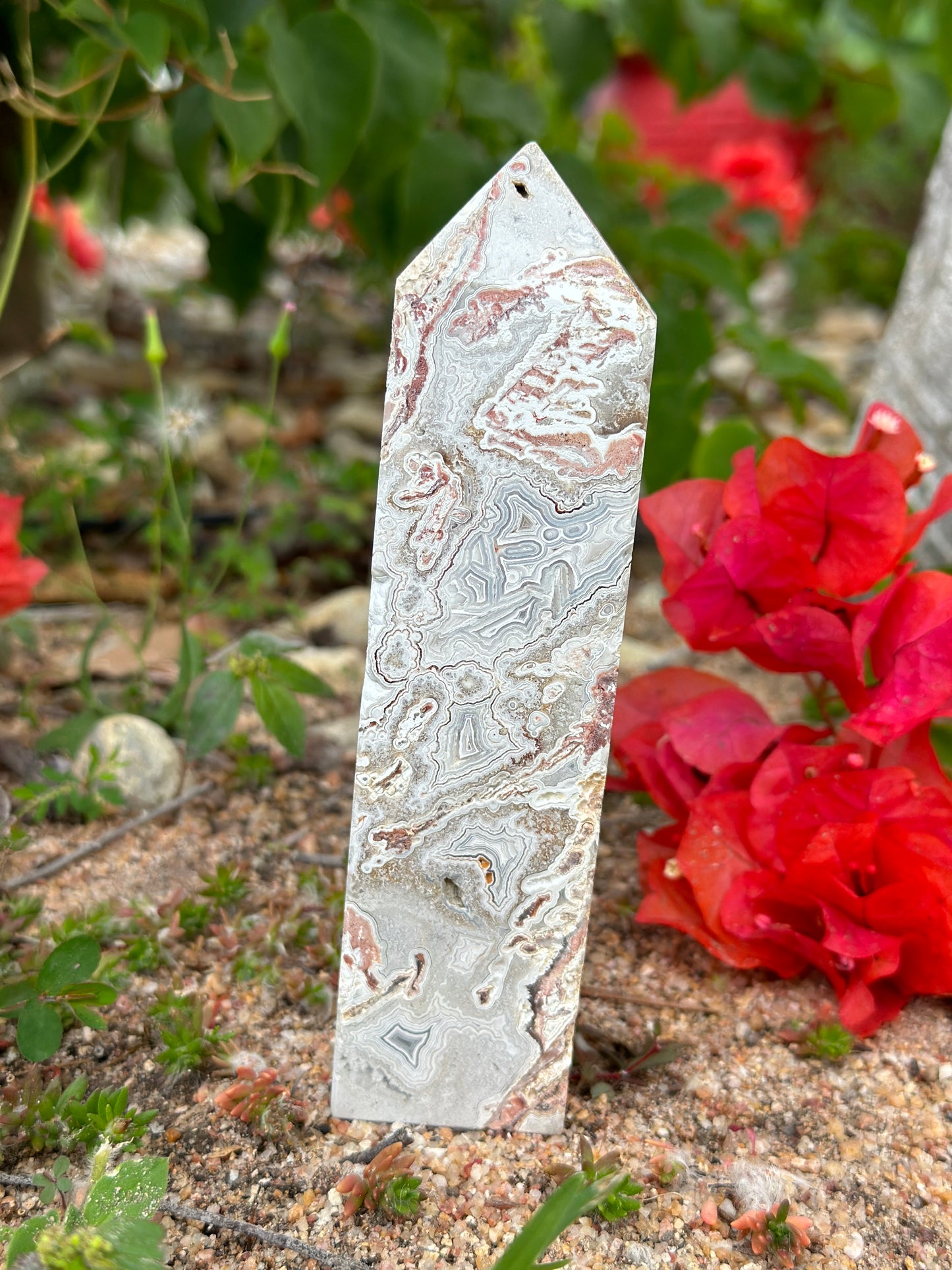 Mexican Agate Tower – Grounding Energy, Emotional Clarity & Spiritual Transformation