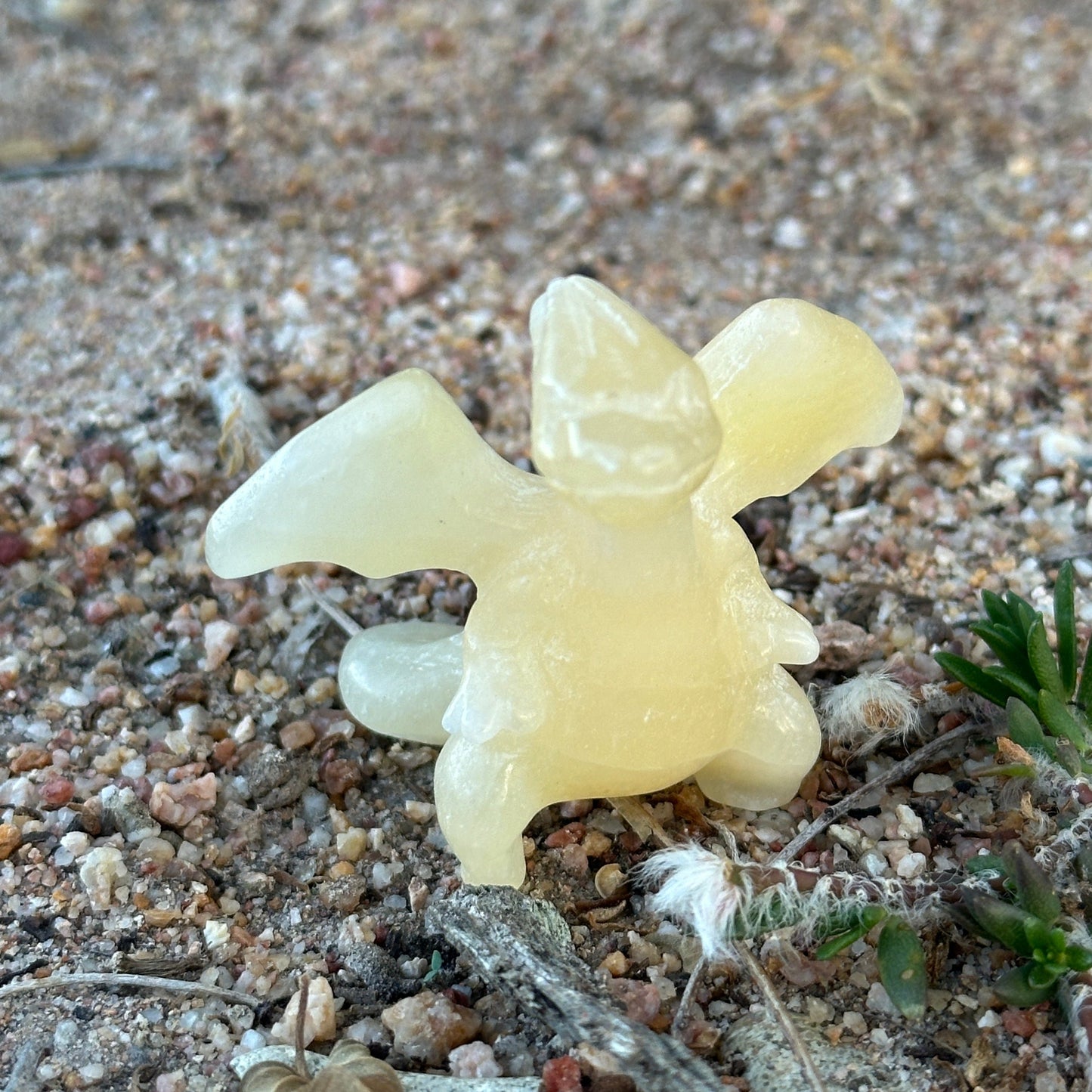 Orange Calcite Charizard Crystal Carving – Emotional Healing, Chakra Balance & Motivation