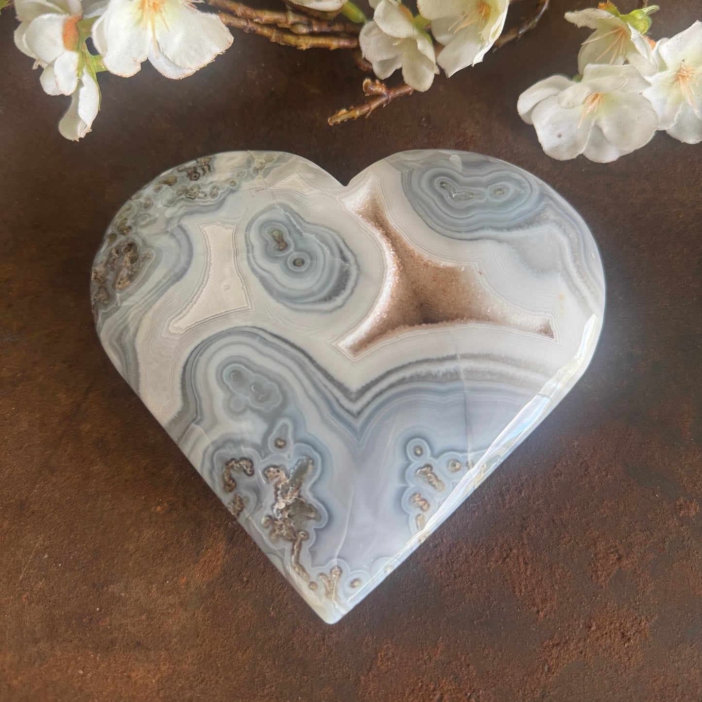 Moss Agate Heart – Crystal for New Beginnings, Growth & Emotional Healing