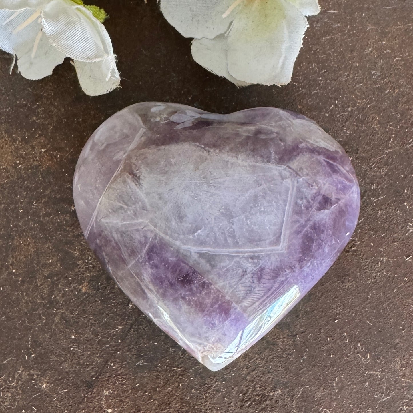 Chevron Amethyst Crystal Hearts – Emotional Healing, Grief Support & Spiritual Protection