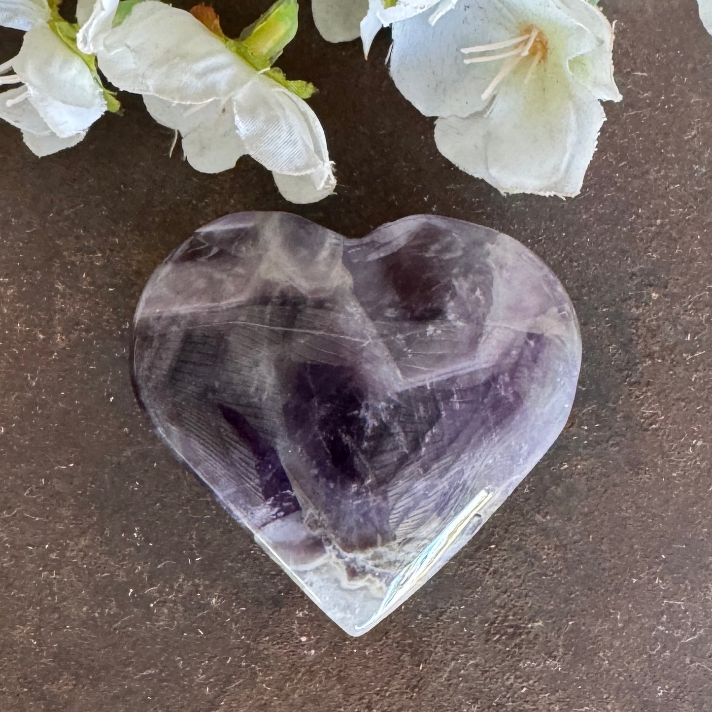 Chevron Amethyst Crystal Hearts – Emotional Healing, Grief Support & Spiritual Protection