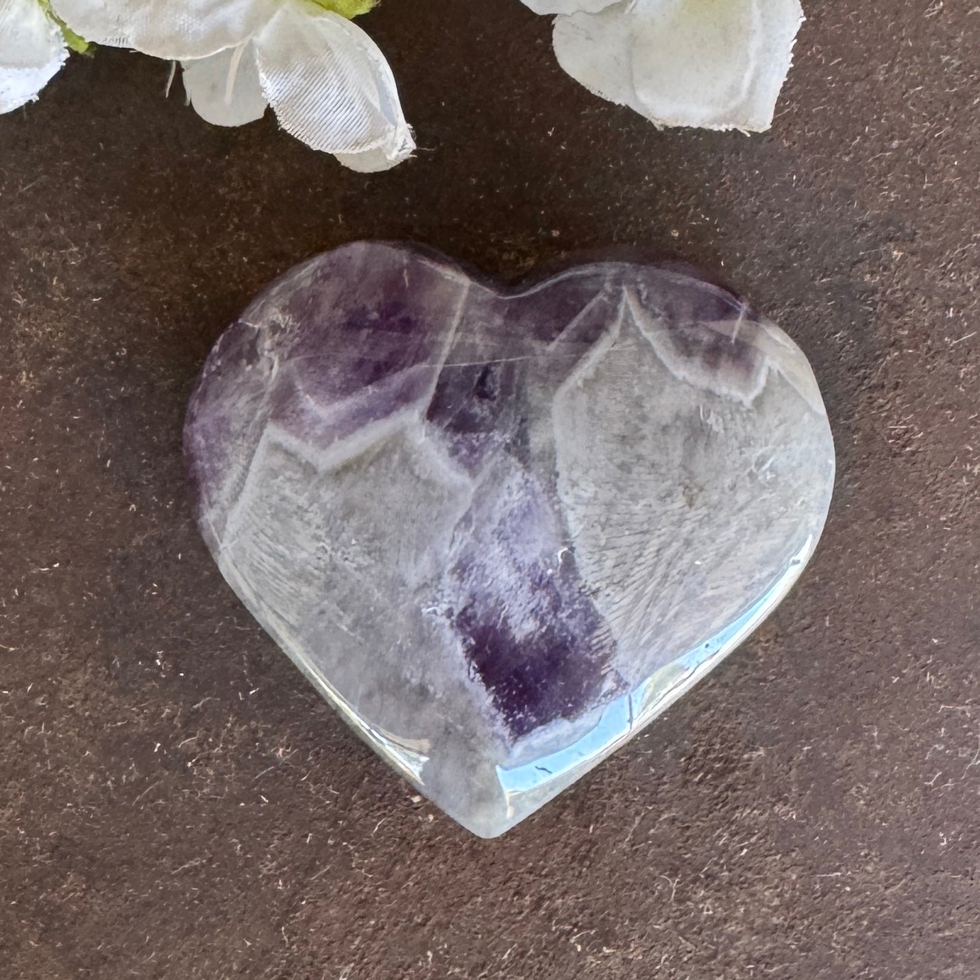 Chevron Amethyst Crystal Hearts – Emotional Healing, Grief Support & Spiritual Protection