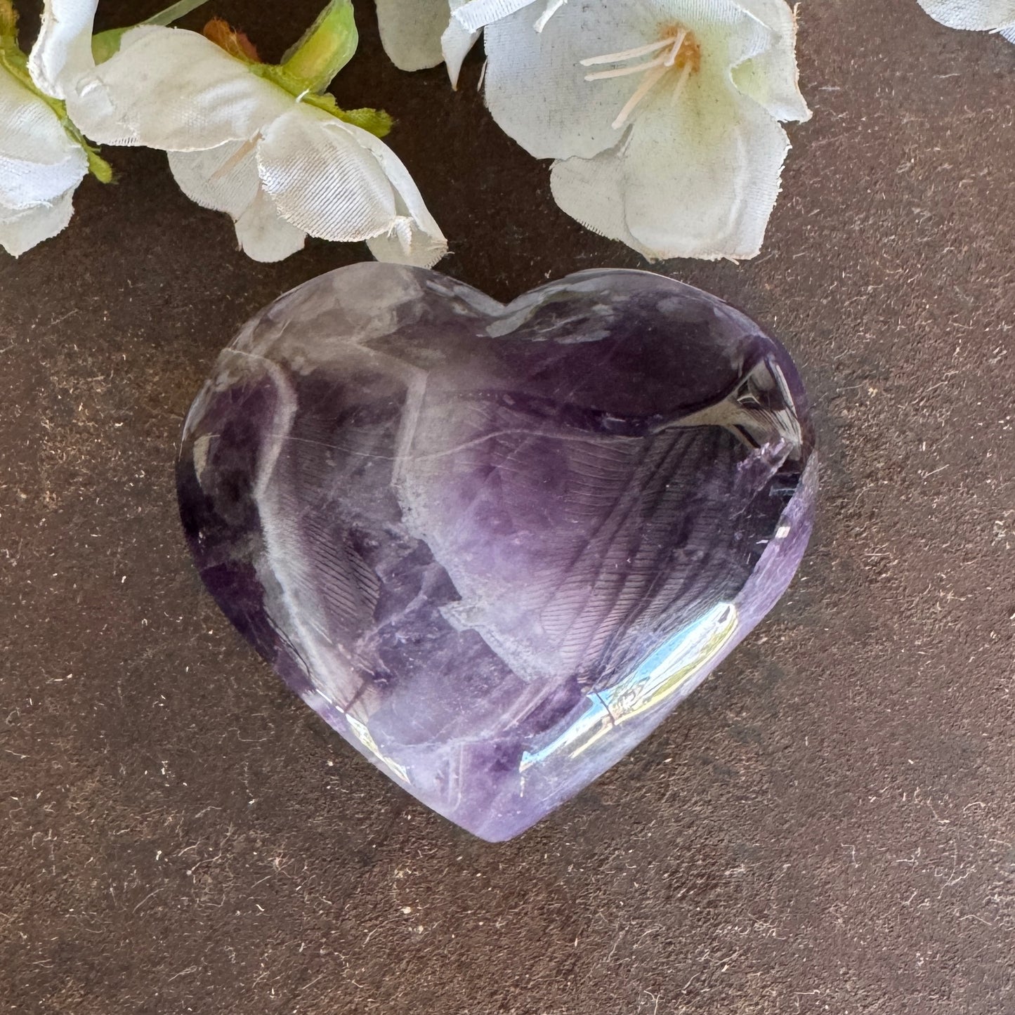 Chevron Amethyst Crystal Hearts – Emotional Healing, Grief Support & Spiritual Protection