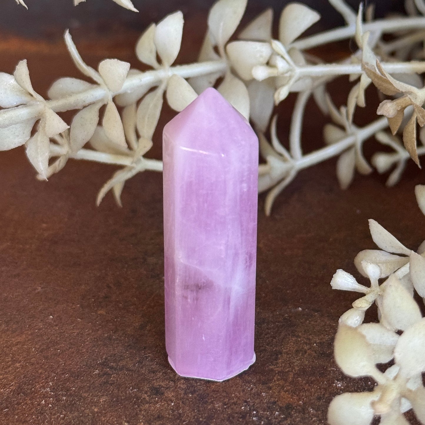 Kunzite Tower – Emotional Healing, Heart Chakra & Spiritual Awakening