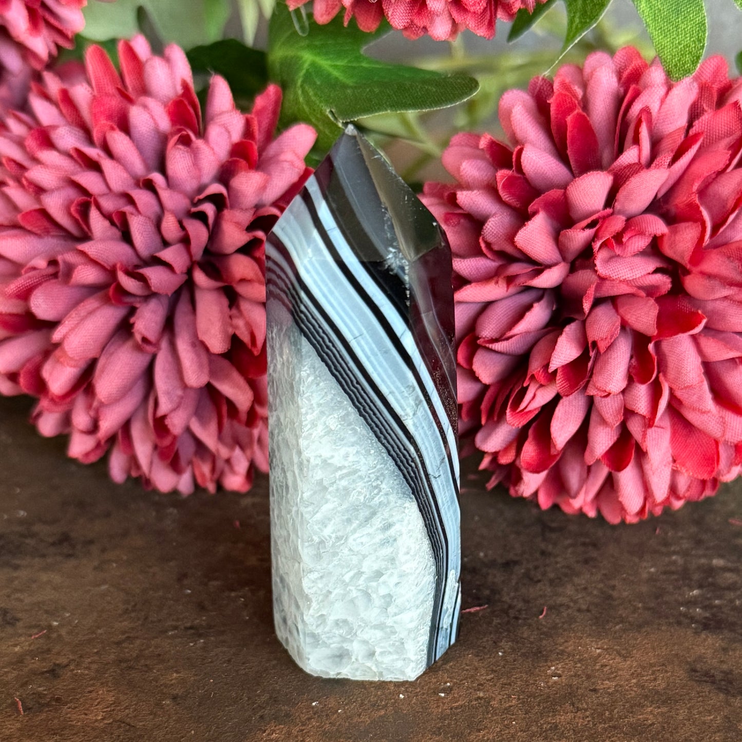 Black Agate Towers – Crystal of Grounding, Strength & Spiritual Protection