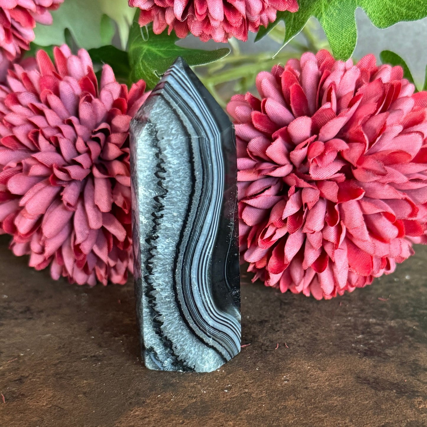 Black Agate Towers – Crystal of Grounding, Strength & Spiritual Protection