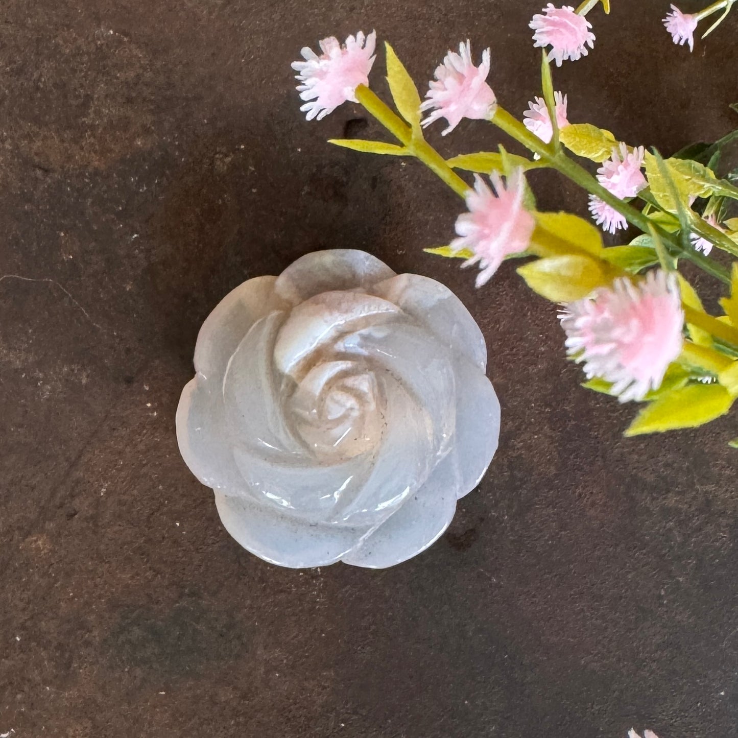 Crystal Flower Carvings – Hand-Carved Crystals for Healing & Décor