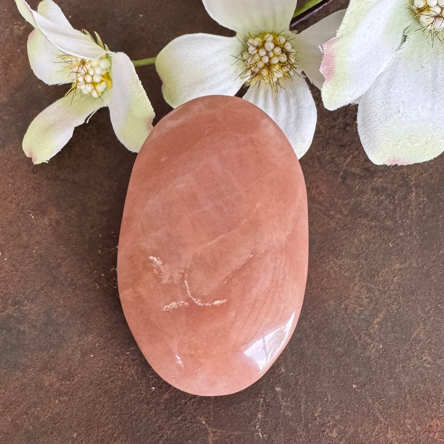 Sunstone Crystal Palmstone – Joy, Confidence & Healing