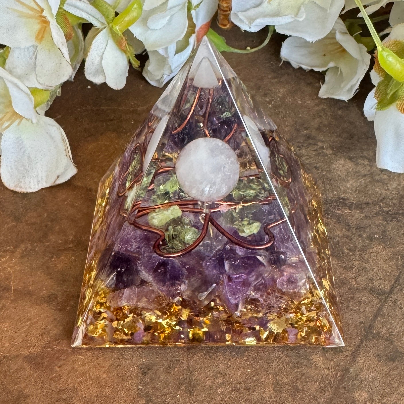 Orgonite Pyramid with Amethyst, Peridot, Clear Quartz & Copper Four Leaf Clover - Abundance, Protection & Spiritual Healing