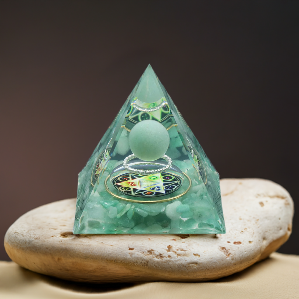 Orgonite Pyramid with Green Aventurine – Prosperity, Healing & Emotional Balance