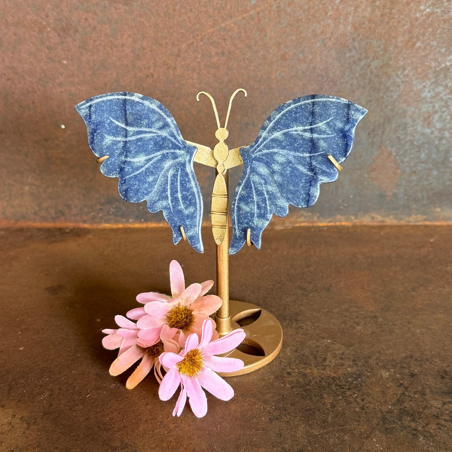 Blue Aventurine Small Wings on Butterfly Stand – Healing, Clarity & Transformation