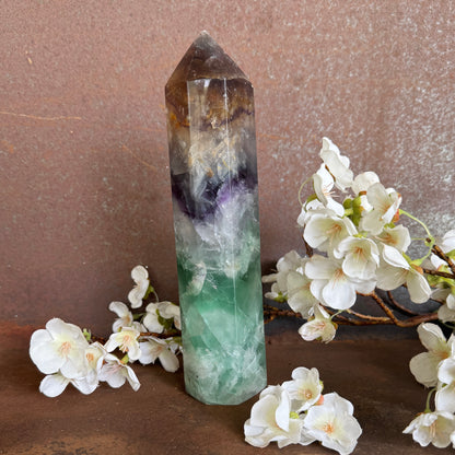 Rainbow Fluorite Crystal Tower – Clarity, Energy Alignment & Spiritual Healing