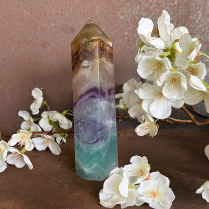 Rainbow Fluorite Crystal Tower – Clarity, Energy Alignment & Spiritual Healing