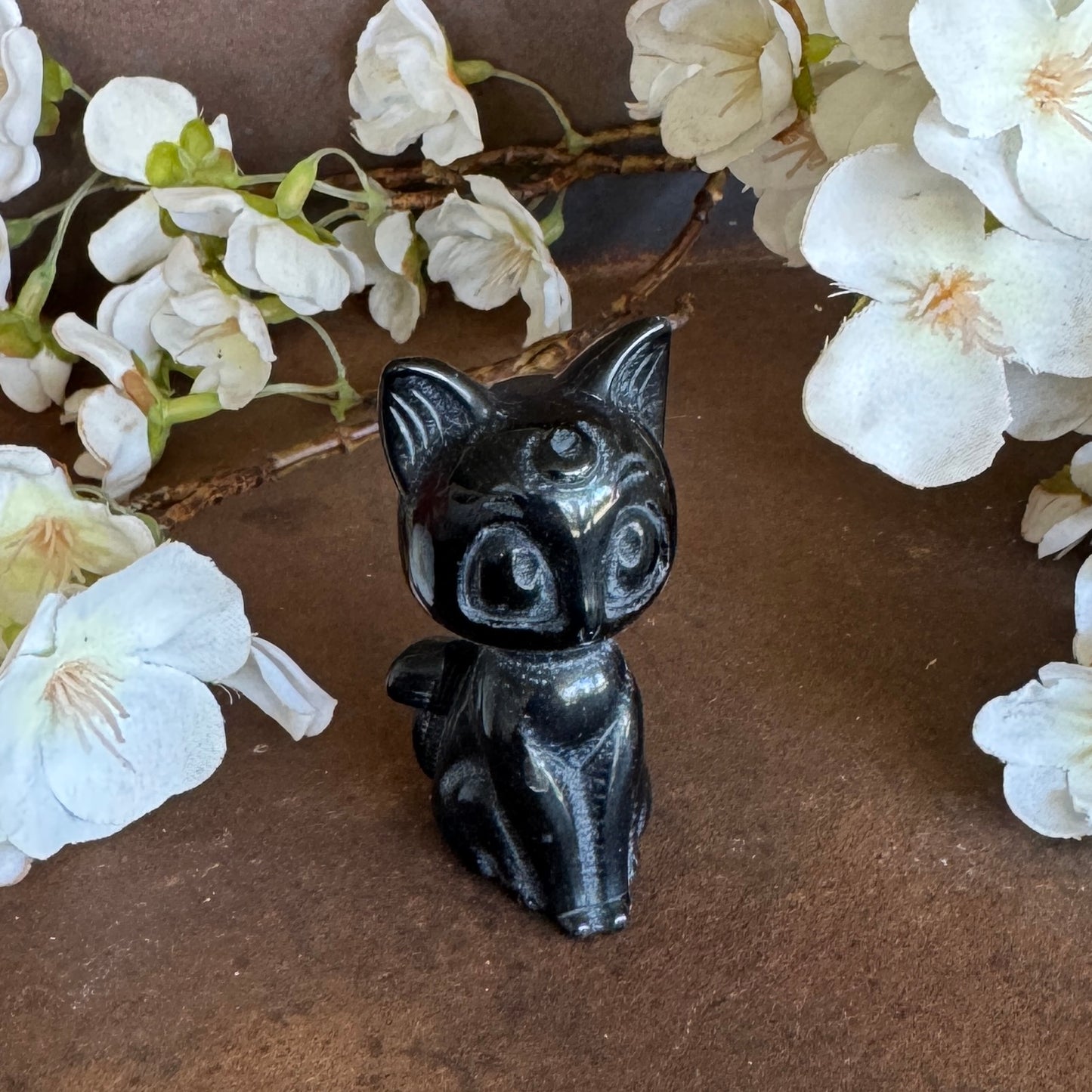 Black Obsidian Crystal Sailor Moon Cat – Protection, Intuition & Spiritual Strength