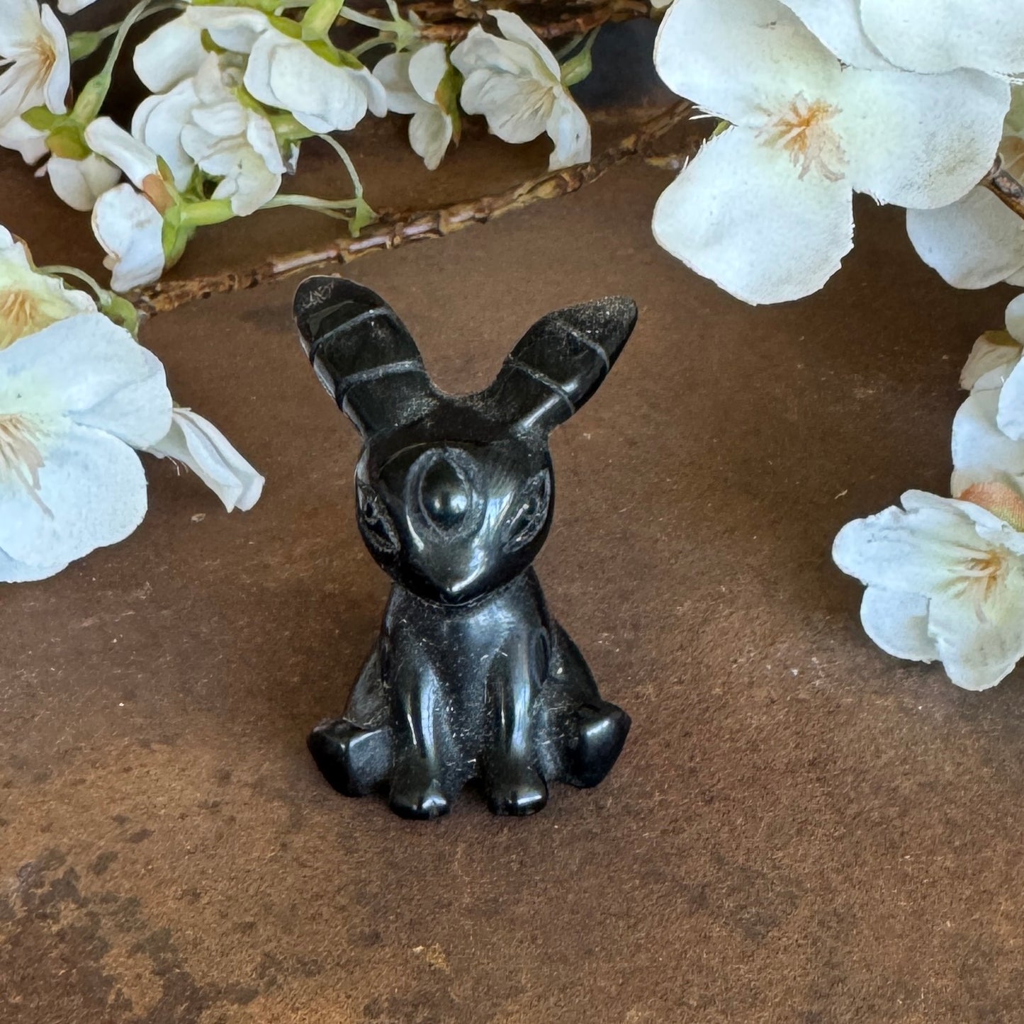 Black Obsidian Crystal Umbreon Pokémon Carving – Protection, Intuition & Shadow Healing