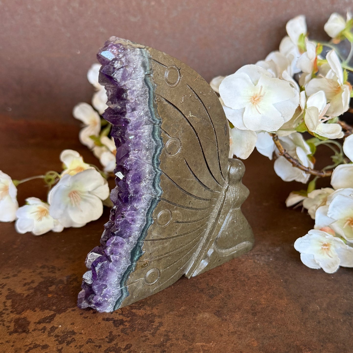 Amethyst Geode Angel Carvings – Protection, Peace & Spiritual Healing