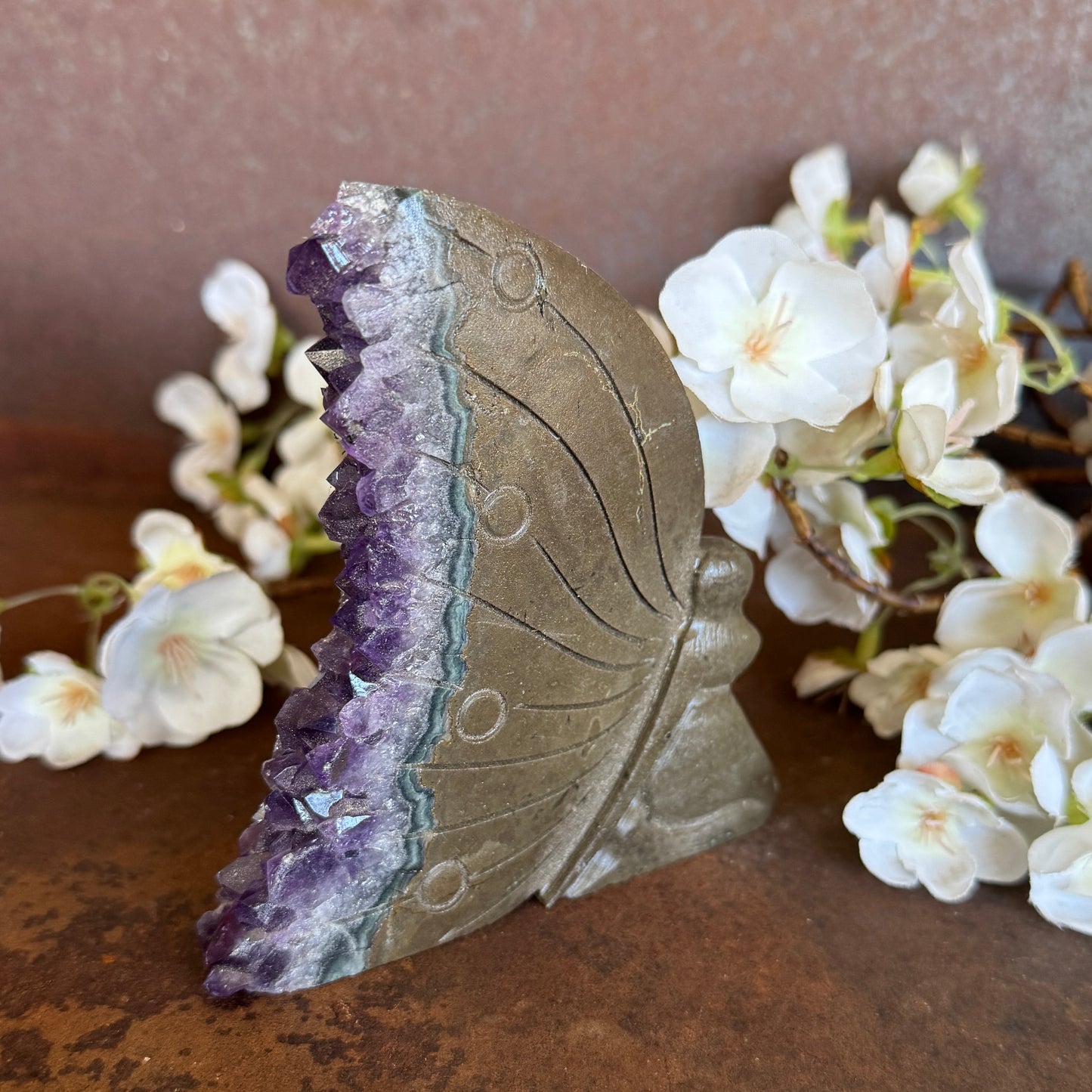 Amethyst Geode Angel Carvings – Protection, Peace & Spiritual Healing