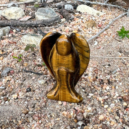 Angel carving  (6cm Approx)