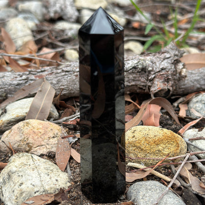 Black Obsidian Crystal Tower – Protection, Grounding & Spiritual Renewal