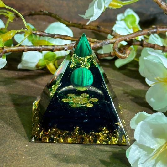 Orgonite Pyramid O17