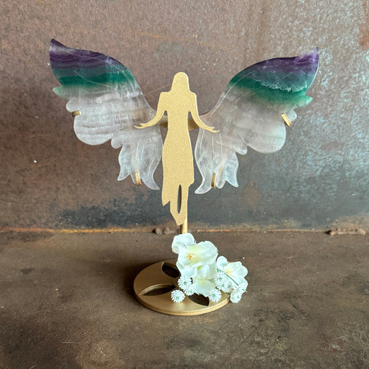 Small Fluorite Crystal Wings on Angel Stand – A Spiritual Crystal Ornament for Clarity, Protection & Emotional Healing