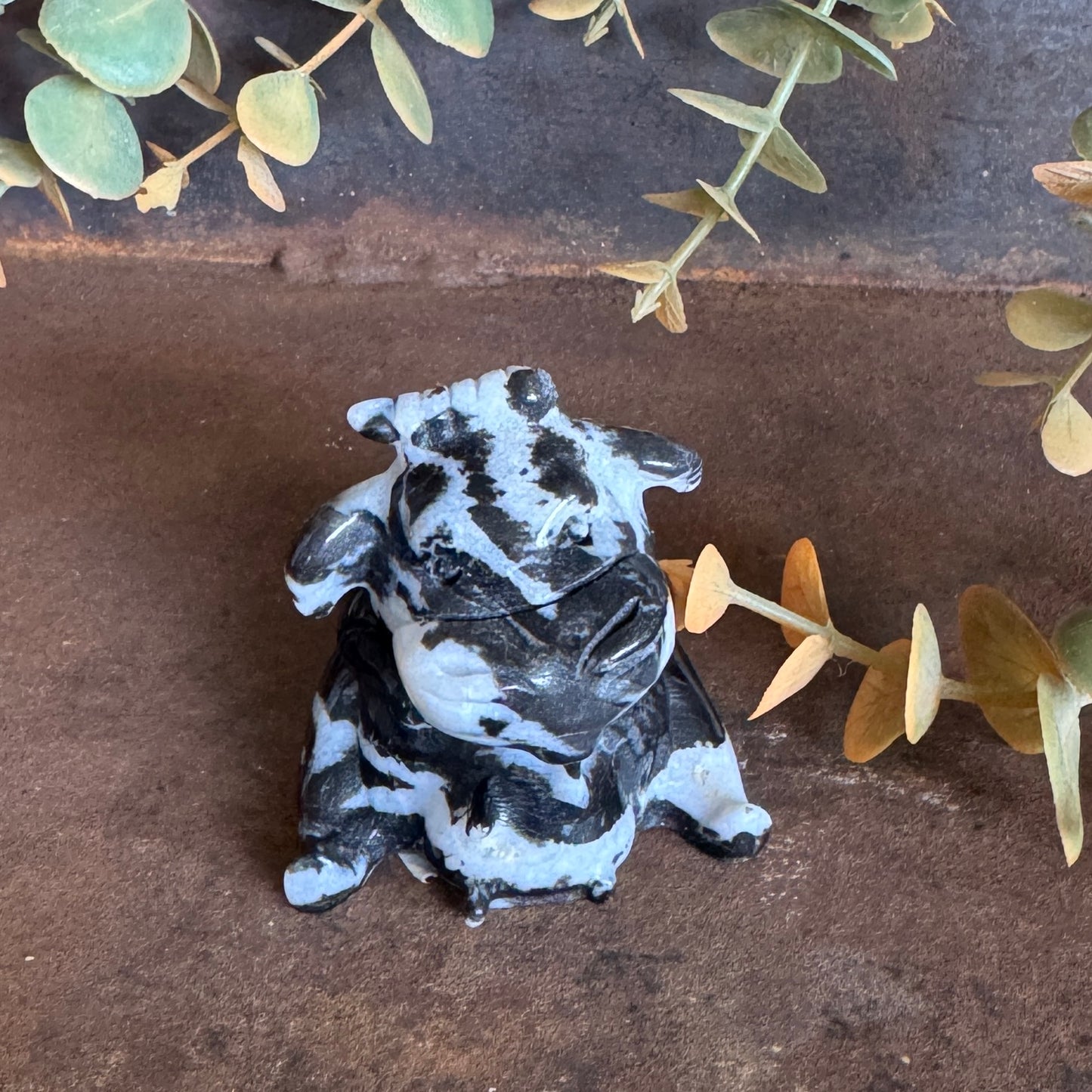 Zebra Jasper Cow Crystal Carving – Balance, Strength & Spiritual Healing