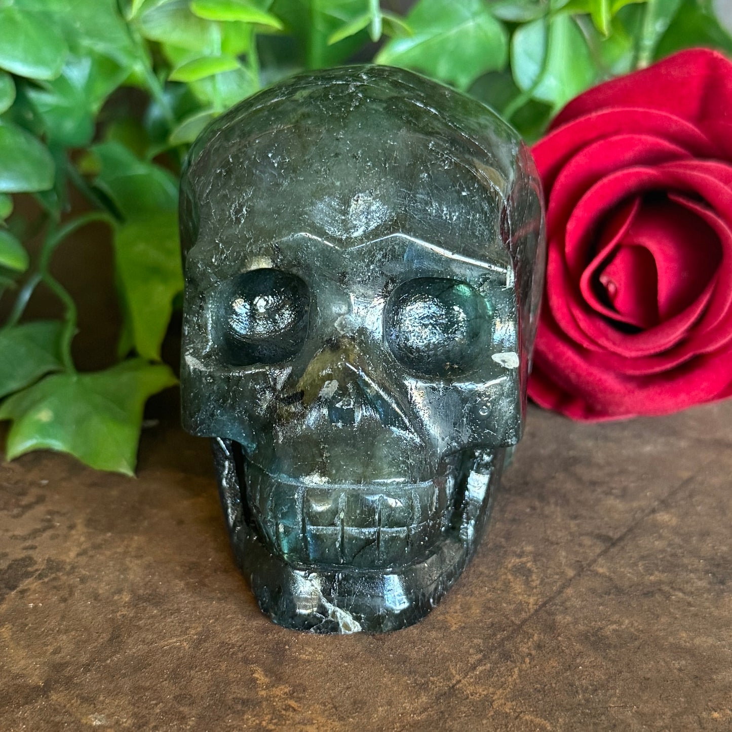 Labradorite Skull – Crystal Skull for Spiritual Protection, Transformation & Intuition (574g)
