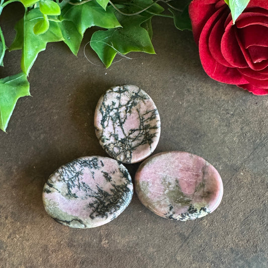 Worry Stones / Thumb Stones – Healing, Protection & Inner Calm