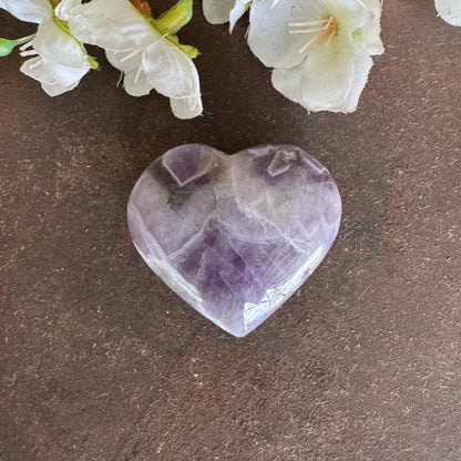 Chevron Amethyst Crystal Hearts – Emotional Healing, Grief Support & Spiritual Protection