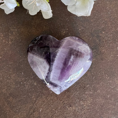 Chevron Amethyst Crystal Hearts – Emotional Healing, Grief Support & Spiritual Protection