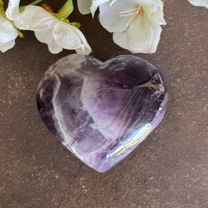 Chevron Amethyst Crystal Hearts – Emotional Healing, Grief Support & Spiritual Protection