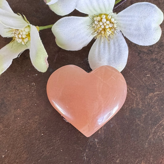 Sunstone Crystal Hearts – Joy, Confidence & Emotional Balance