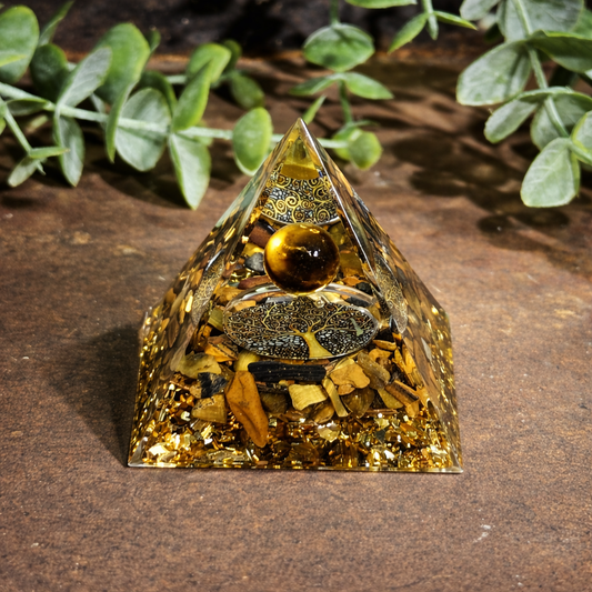 Tiger’s Eye Tree of Life Orgonite Pyramid – Protection, Confidence & Spiritual Strength (Approx. 5cm)